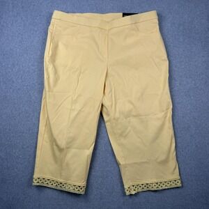 Alfred Dunner Pants Womens 20W Yellow Allure Capri Slimming Crochet Hem Crop NEW